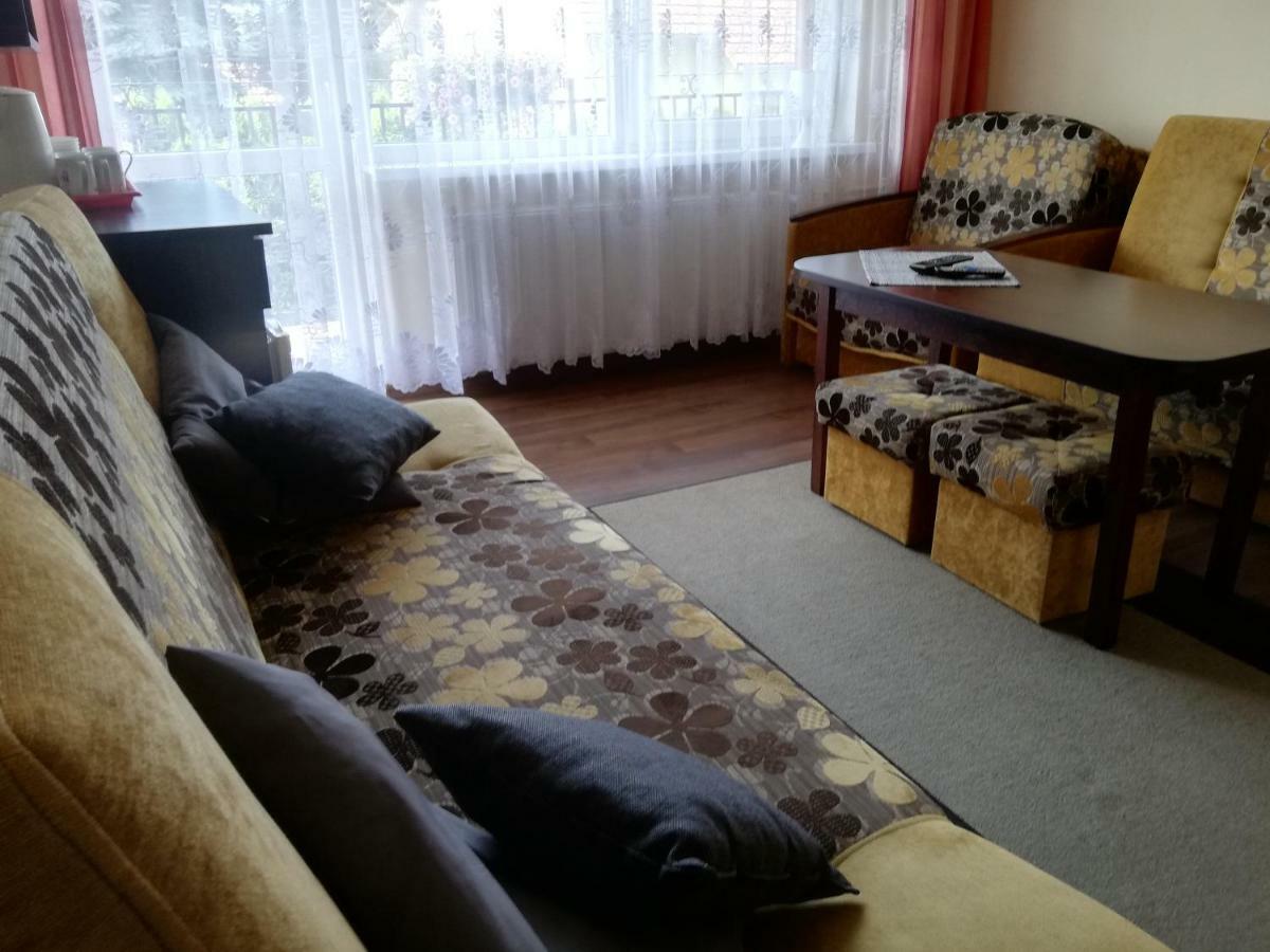 Pokoje Goscinne Sloneczko Kąty Rybackie Extérieur photo