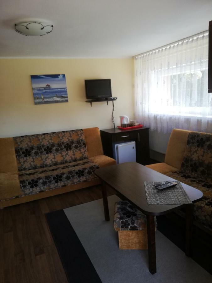 Pokoje Goscinne Sloneczko Kąty Rybackie Extérieur photo